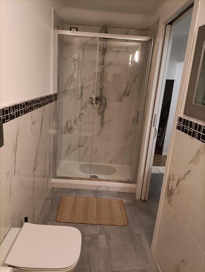 B&B Italian Guest Genova ภายนอก รูปภาพ