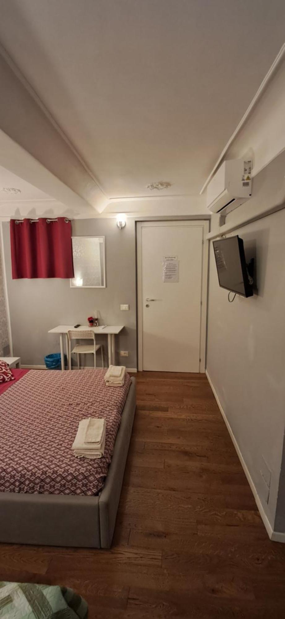 B&B Italian Guest Genova ภายนอก รูปภาพ